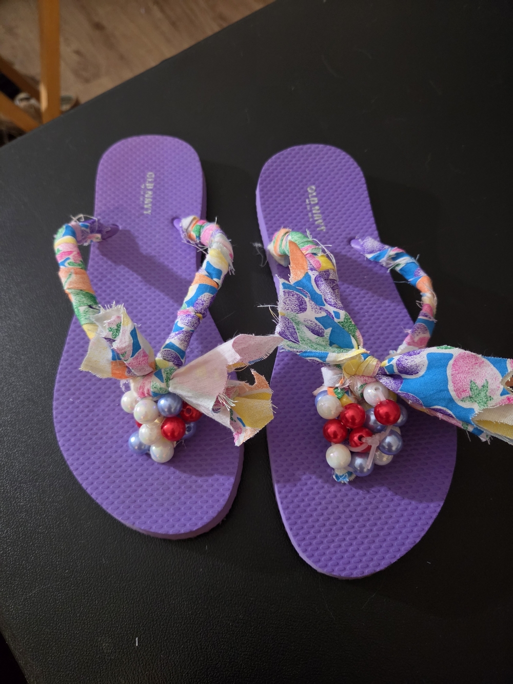 Old Navy Purple Floral-Print Beaded Strap Sandals